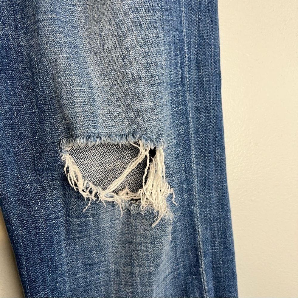 7 For All Mankind Womens Josefina Boyfriend Jeans Distressed Sz 27 Button Fly - Picture 2 of 15